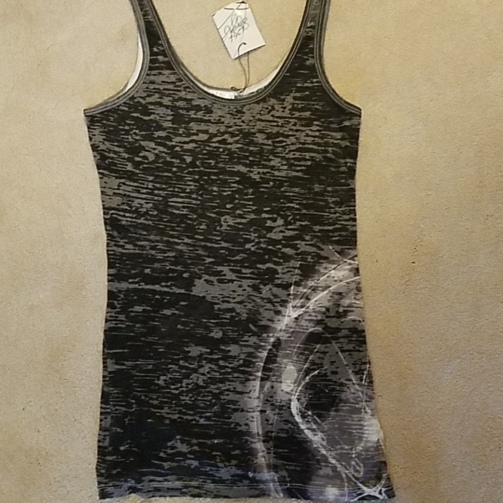 Tank top - Picture 2 of 4